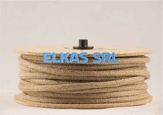 Nossos cabos são certificados. Eles também têm um processo de colagem que os impede de serem desintegrados em sua armadura